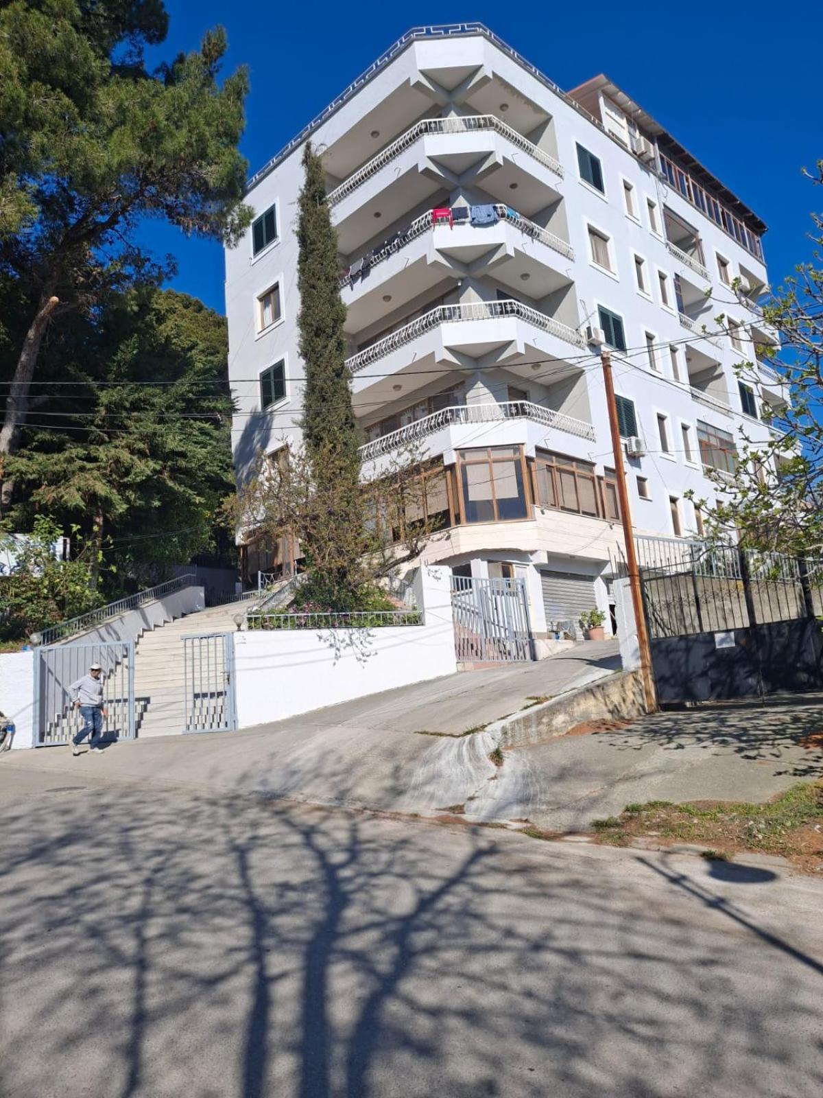 Jozi Kaiser Apartment 3 Драч Екстериор снимка